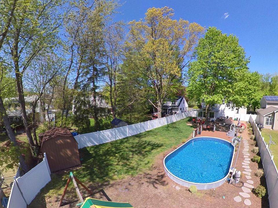 1st image of 95 N Pearl St #1