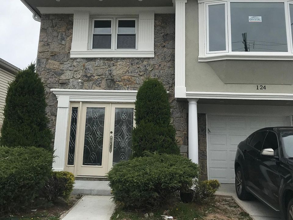 1st image of 124 Rockville Ave #2