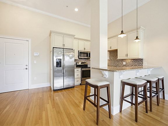 4th image of 100 Nahant St Unit 380