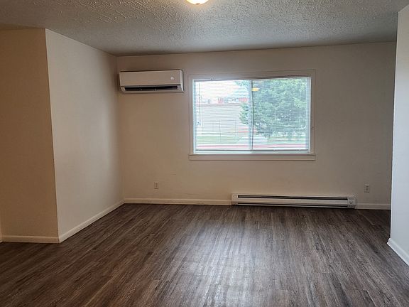 4th image of 2621 S Montana Ave APT 6