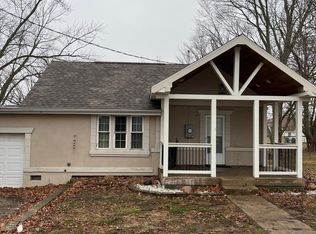 107 N Mason St, Deer Creek, IL 61733