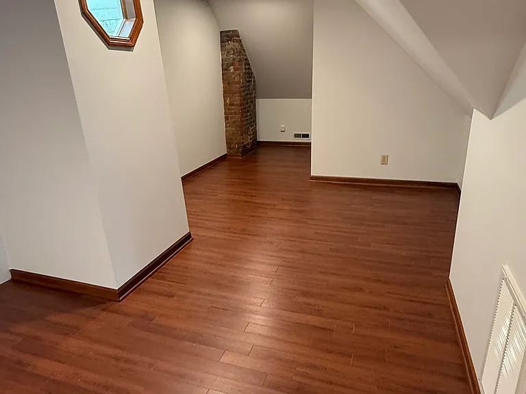 952 Neil Ave #952 — Photo 4