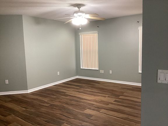 4th image of 15305 Galbi Dr