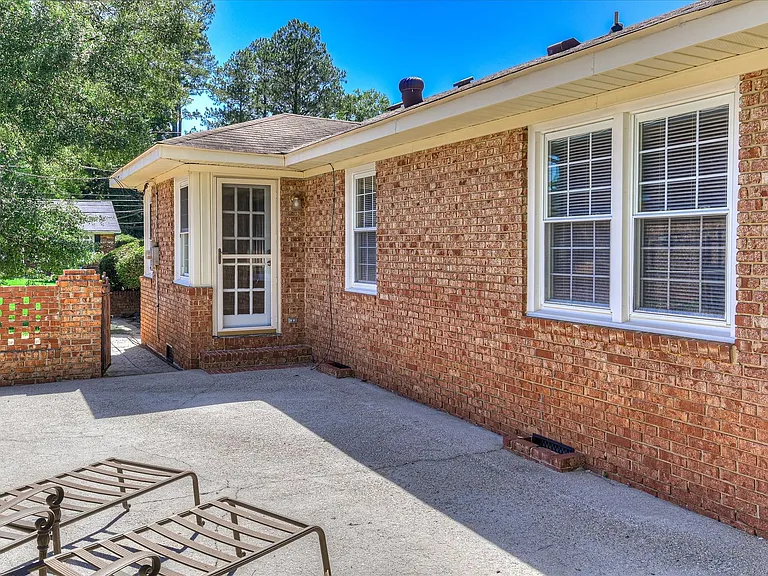 2705 Bolling Rd — Photo 48