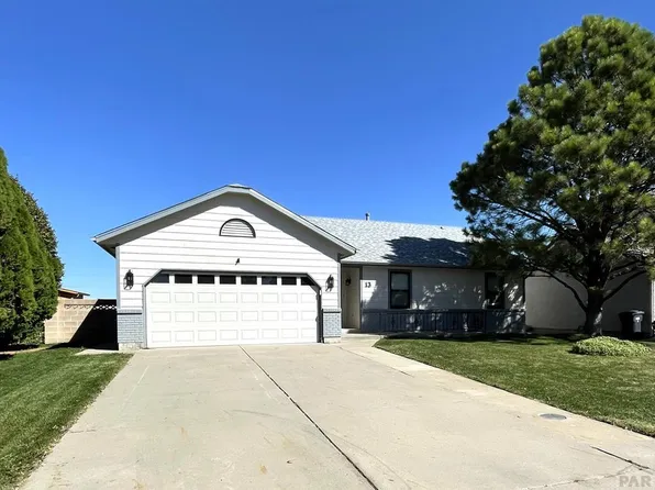 13 Starling Dr, Pueblo, CO 81005