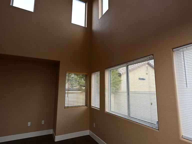 10461 Chrisman Ave — Photo 9
