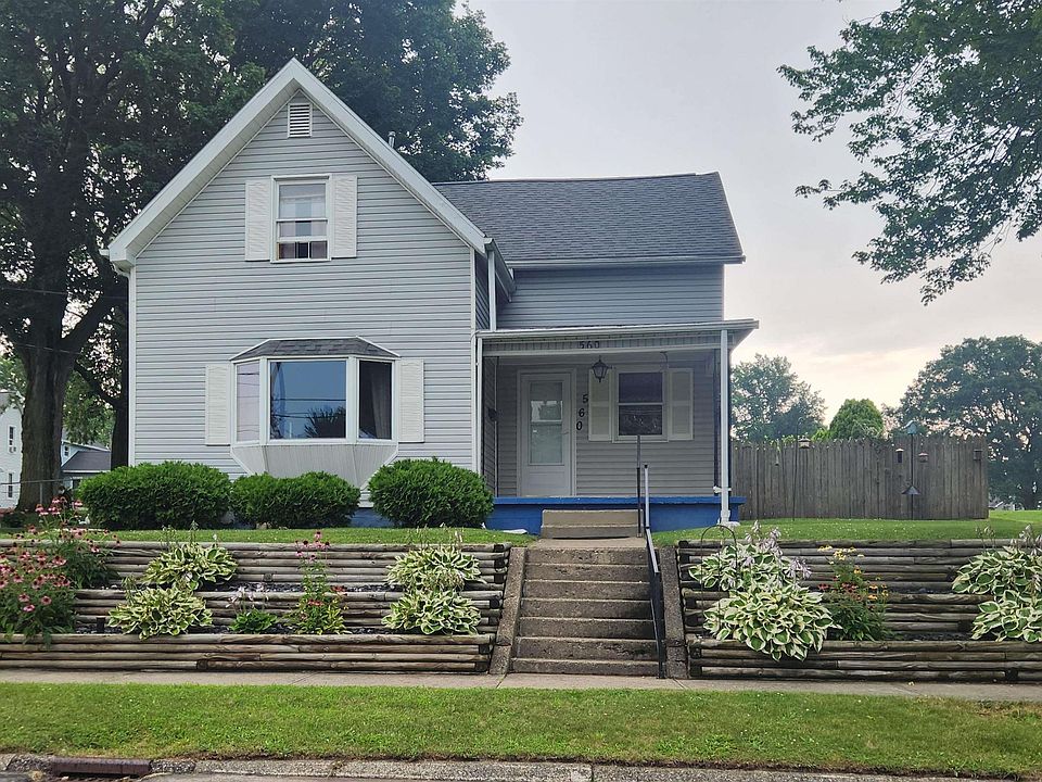 1st image of 560 Wood St
