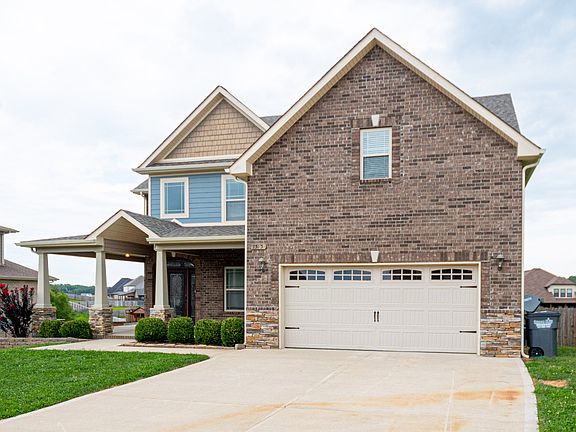 3rd image of 1575 Edgewater Ln