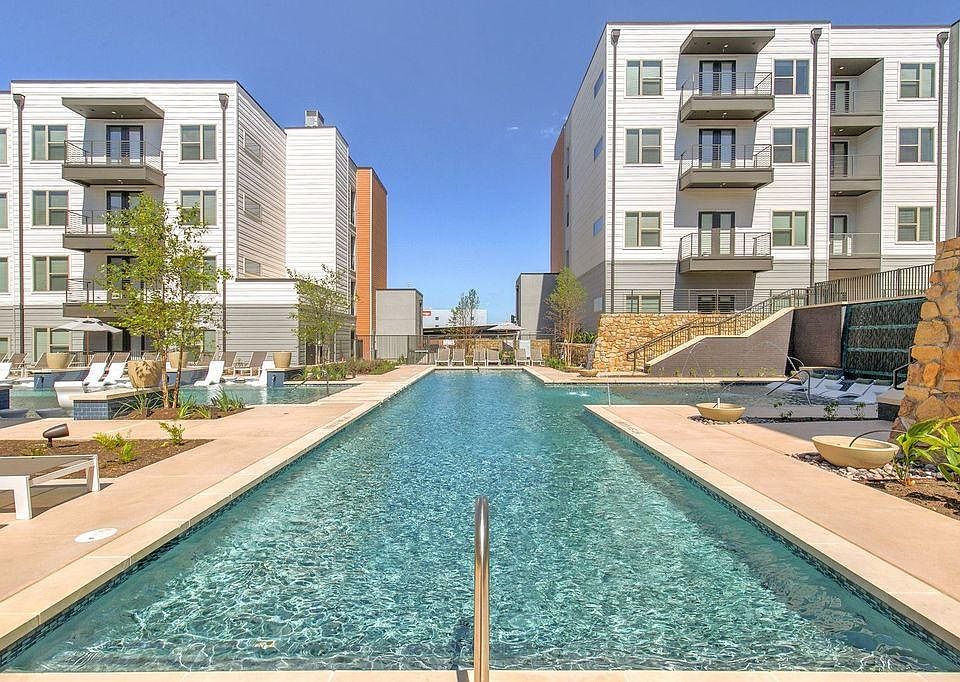 1st image of 300 E Broadway Ave #3101