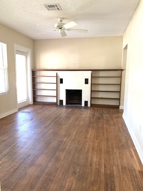 1st image of 2103 Dora St