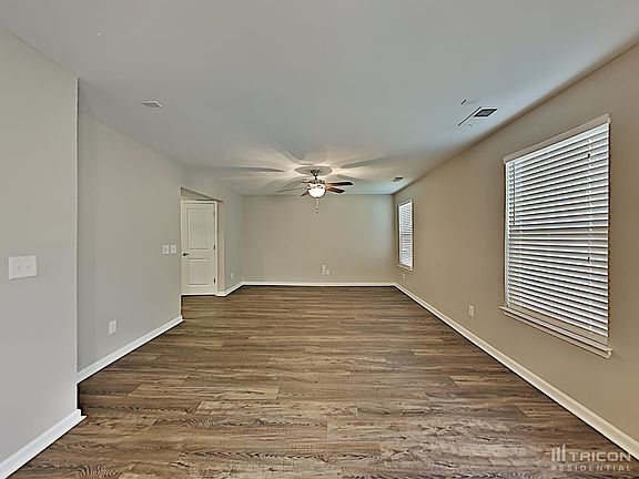 4th image of 2618 Apple Cross Ct