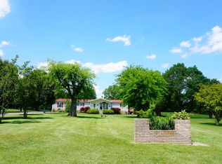 90 Old Lincoln Rd, Fayetteville, TN 37334