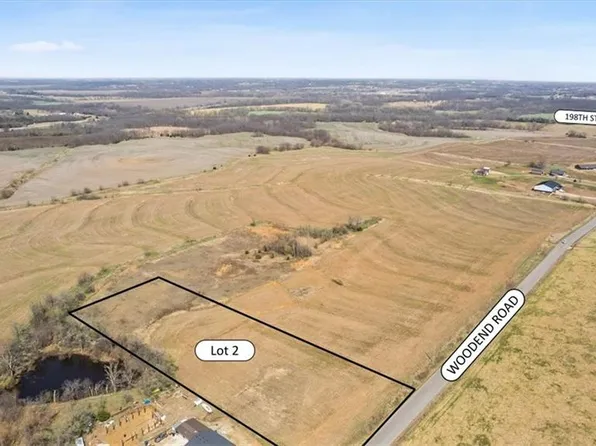 2 1st Plat Woodend Rd, Linwood, KS 66052