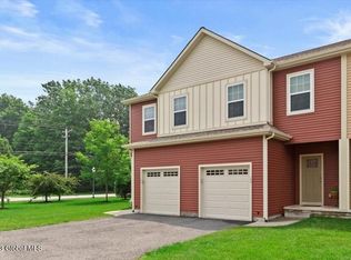12 Linden Ln, Ballston Spa, NY 12020