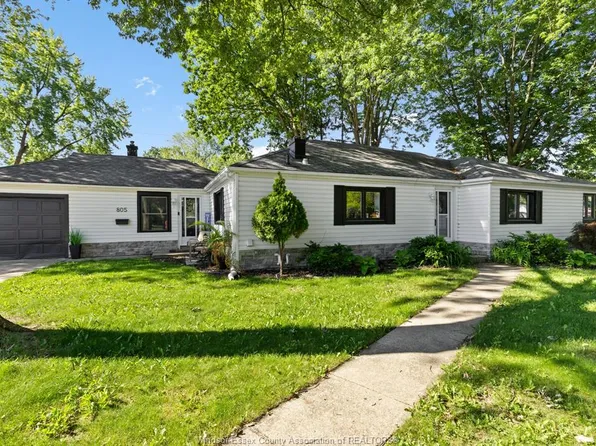 805 Roselawn Dr, Windsor, ON N9E 1K7