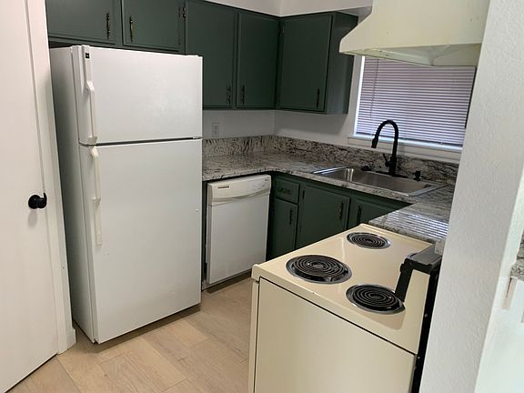 2nd image of 1305-1307 N Harding St #966eba6bb