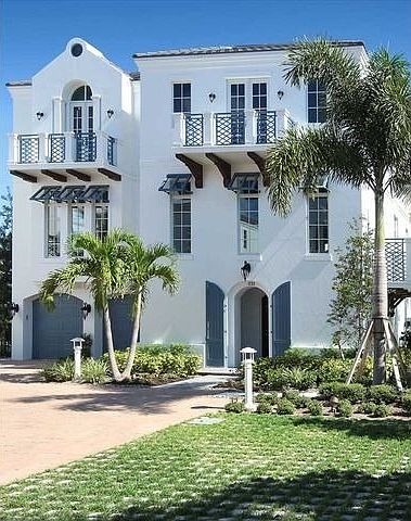 1st image of 1736 Gulf Shore Blvd N