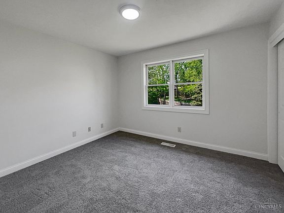 3rd image of 11411 Odessa Ct