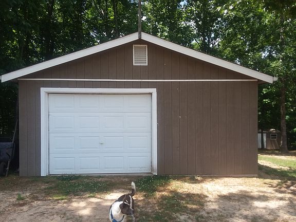 2nd image of 1247 Lawrenceburg Hwy