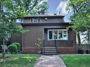 25014 Gaskell Rd, Little Neck, NY 11362