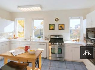 1002 Memorial Dr #2F, Cambridge, MA 02138