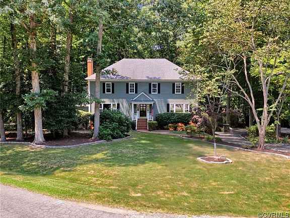 2nd image of 260 Avebury Dr