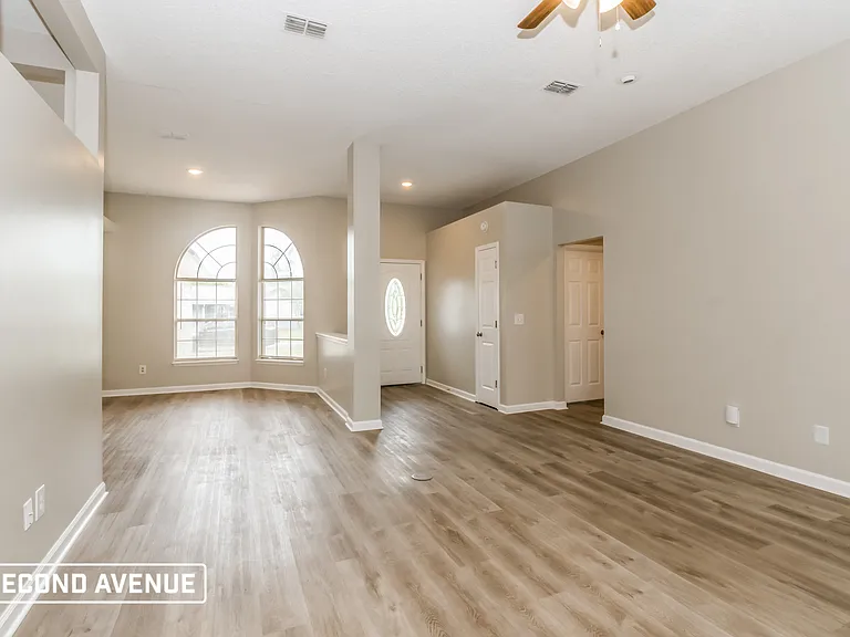 8544 Echoridge Ct — Photo 4