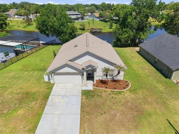 23450 Cherbourg Loop, Land O Lakes, FL 34639