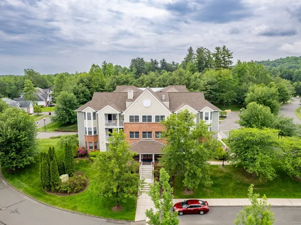 65 Cassandra Boulevard APT 106, West Hartford, CT 06107