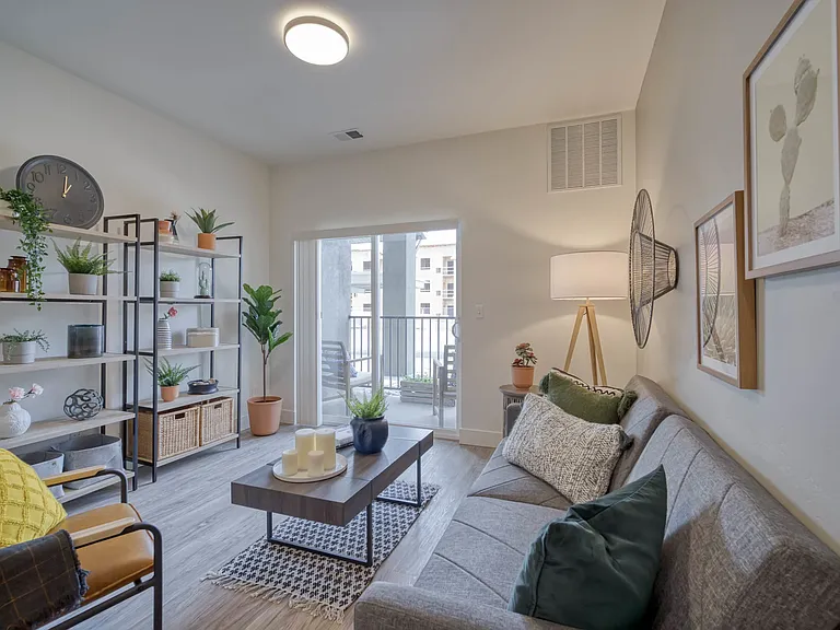 Eden Apartments — Photo 81