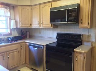663 Deep Hollow Rd, New Albany, PA 18833
