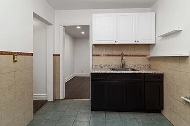 31-24 Steinway Street