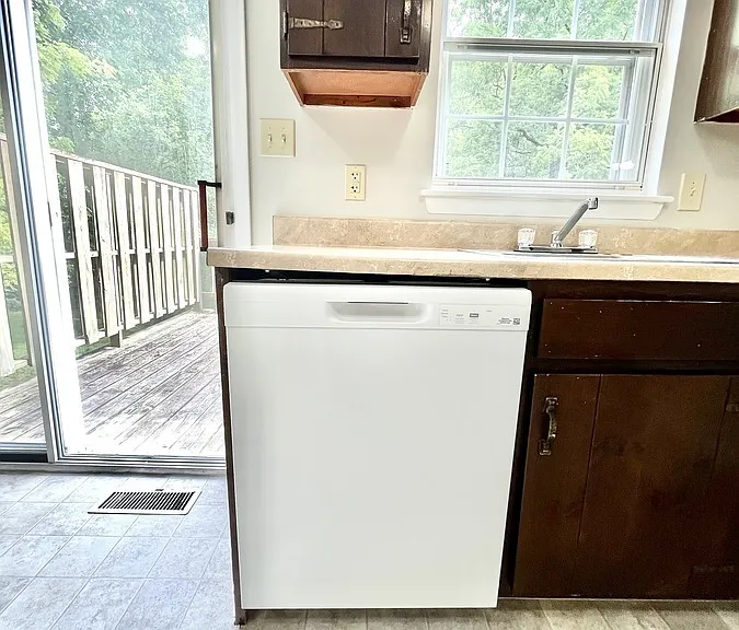 444 Tanglewood Ln — Photo 65