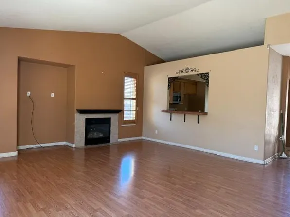 8210 Winwood Dr, Stockton, CA 95212