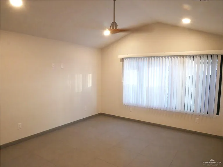 1317 E Iris Ave #1 — Photo 7