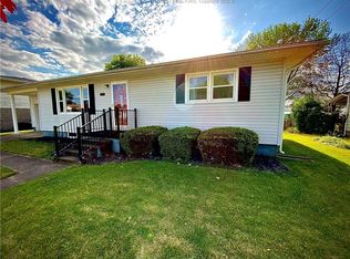 2919 Maple Ave, Point Pleasant, WV 25550