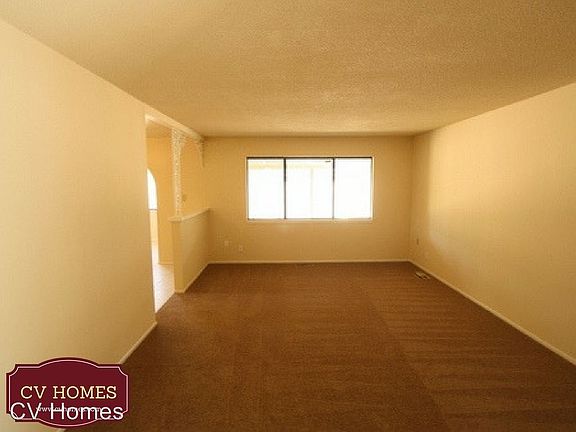 3rd image of 2340 W Garland Ave