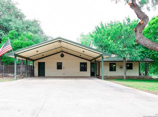 39 Oak Ln, Brackettville, TX 78832