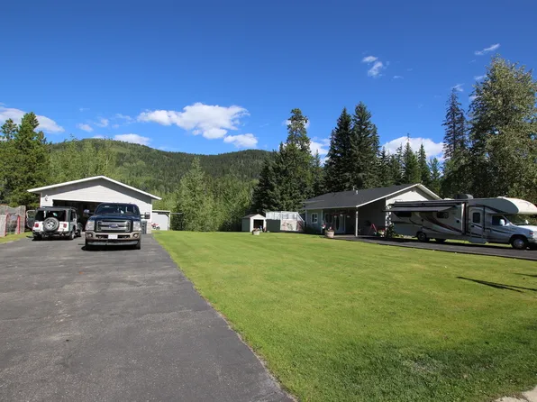 40/48 Kinuseo Pl, Tumbler Ridge, BC V0C 2W0