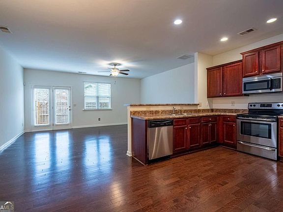 5th image of 3207 Cyrus Point Ln NW