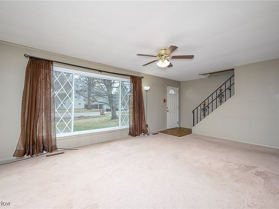 3rd image of 3419 Atterbury St