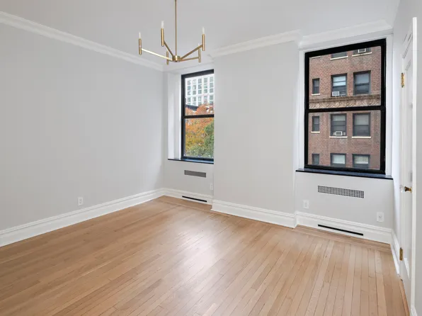 210 West 90th Street image 6 of 19