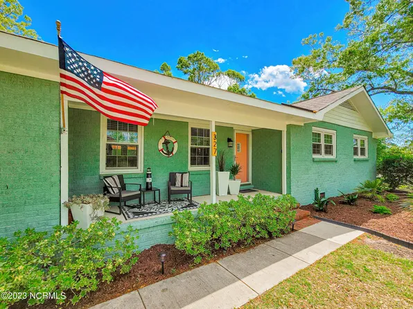 327 New Grants Circle, Sneads Ferry, NC 28460