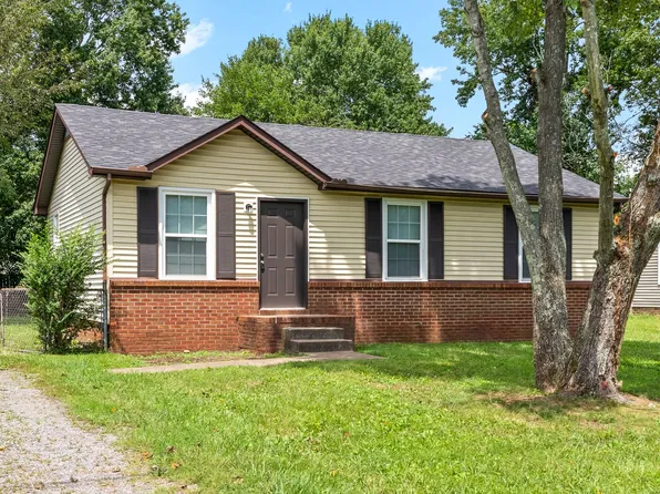 354 Woodale Dr, Clarksville, TN 37042