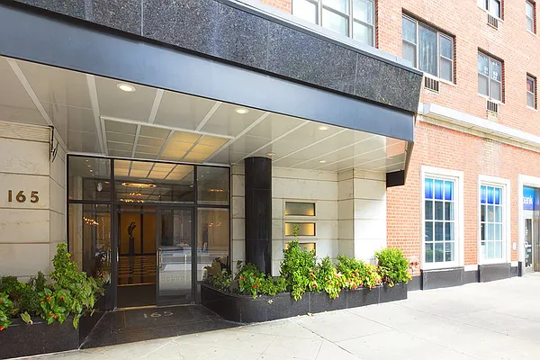 Sold by William Raveis Real Estate | media 14