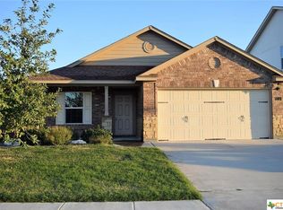 107 Flint Rock Ct, Victoria, TX 77904