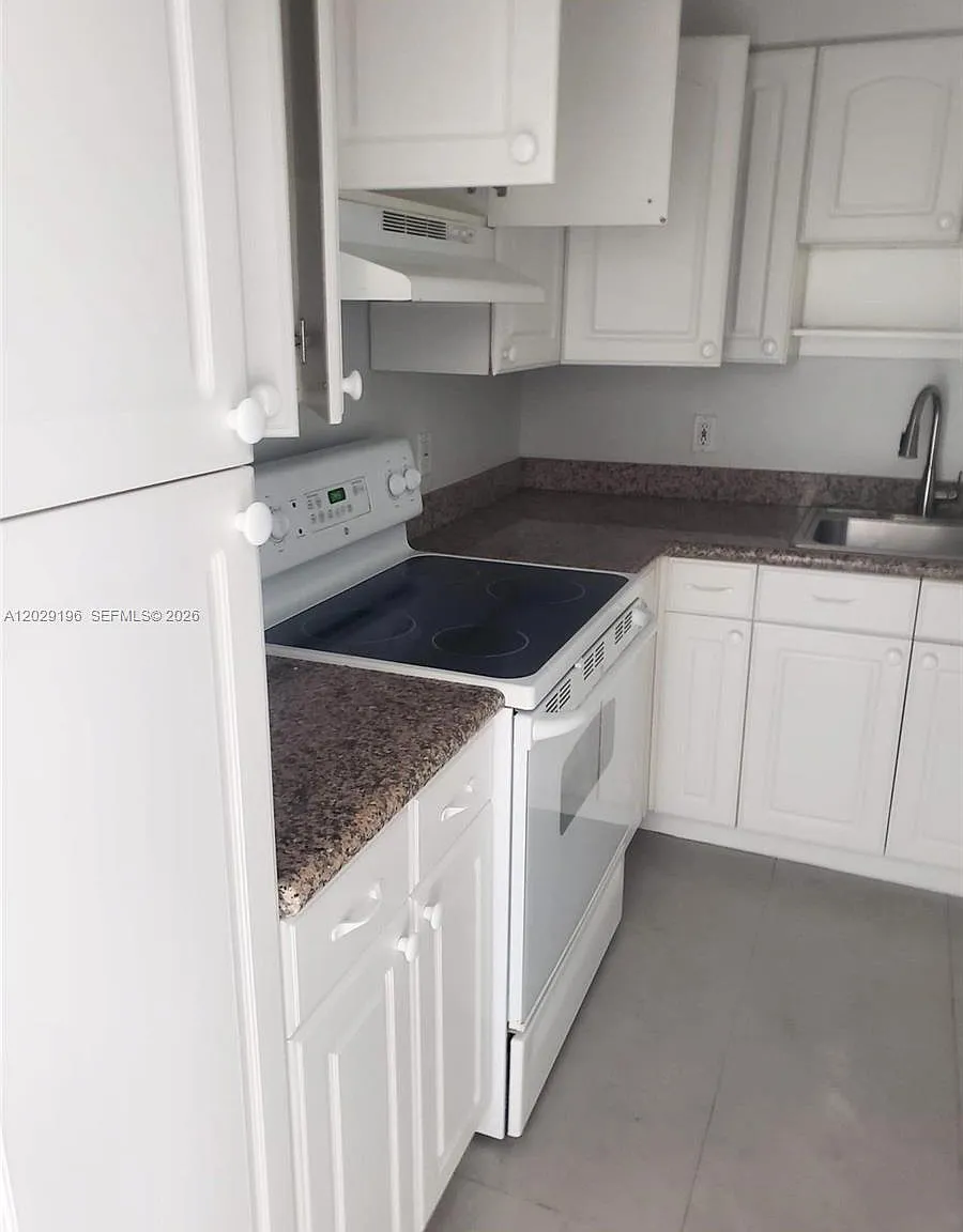 Seacoast 5151 Condo — Photo 3