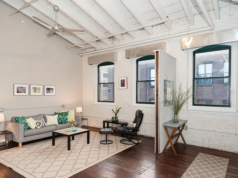 429 N 13th St #6D — Photo 6