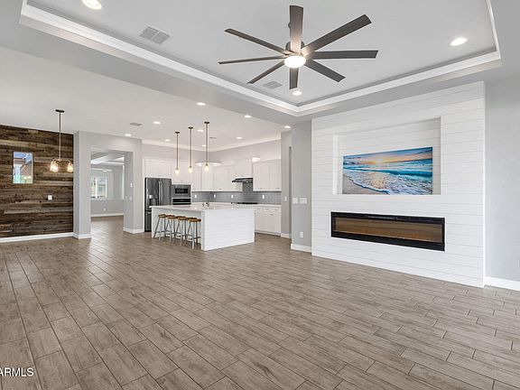 4th image of 4230 E RONALD Street