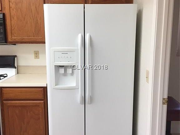 5th image of 8905 Meadowood Dr #0